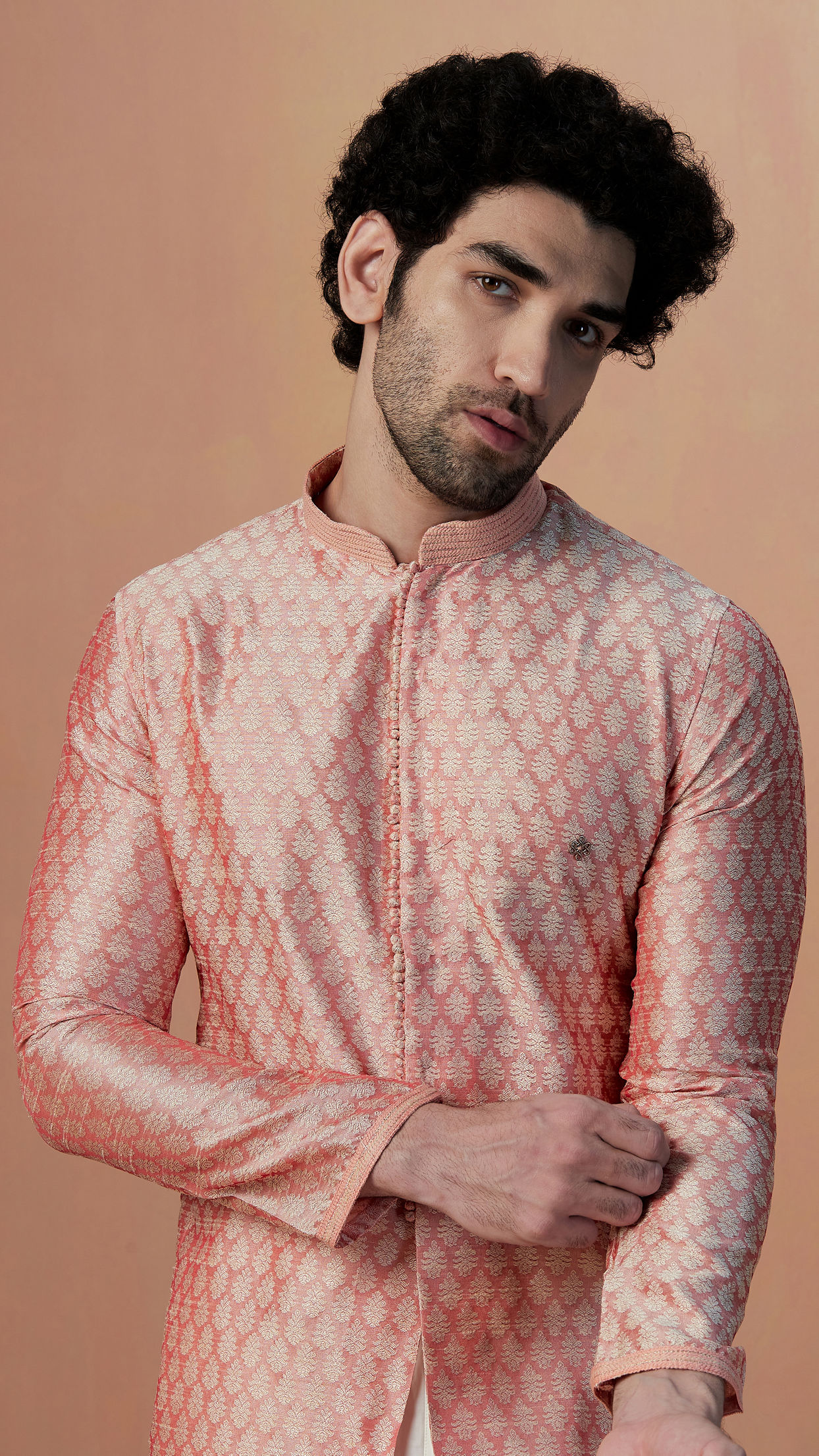 alt message - Manyavar Men Pink Self Design Kurta Pajama image number 0
